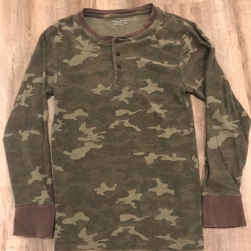 Camo fitted Henley thermal